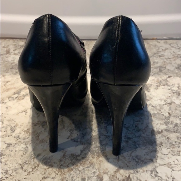 Black Mary Janes with peep toe - Picture 4 of 5